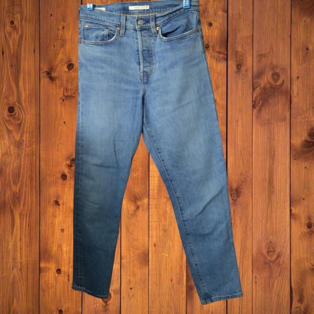 Levi's Women's Size 27 Wedgie Straight Button Fly Denim Jeans Classic Blue